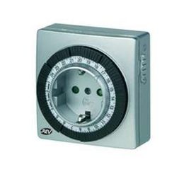 Таймер REV механический с принудительным включением и отключением на 24 часа с интрвалом 15 минут