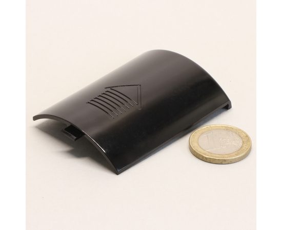 JBL AutoFood BLACK Battery compartment lid - сменная крышка для отсека с батарейками, черная