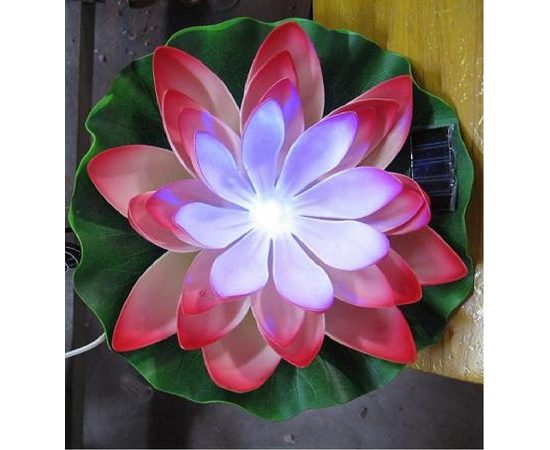 Подсветка декоративная Solar Lily в форме лилии